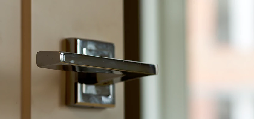 Door Lever Knob Repair in Pico Rivera, California